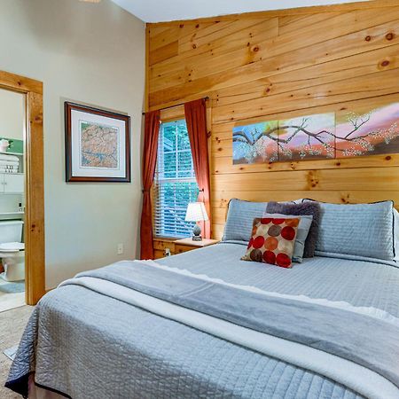 Serene Maggie Valley Retreat With Deck And Hot Tub! Exterior foto